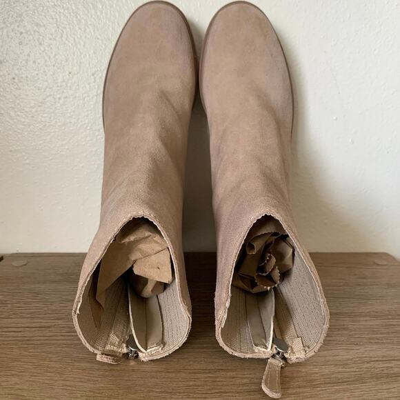 NWOB Dolce Vita Martey H2O Boots Taupe Suede Waterproof Womens 6 US Beige Chunky - Picture 14 of 15